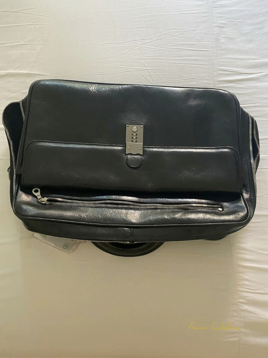 Pulizia e rigenerazione 24 ore in pelle